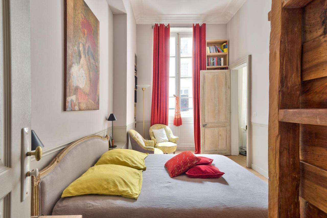 De Standing 4 Etoiles Sur L'ile Saint-louis By Weekome * Parijs